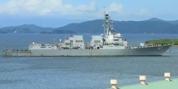 ¡Servil y miserable! Trinidad y Tobago apoya acciones militares contra Venezuela; recibe destructor EEUU