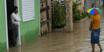 Informe COE: «Aumentan desplazados y viviendas afectadas por efectos huracán Melissa»