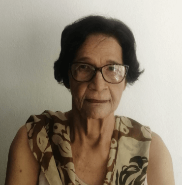 Yvelisse Prats-Ramírez: Una Mujer en Plural
