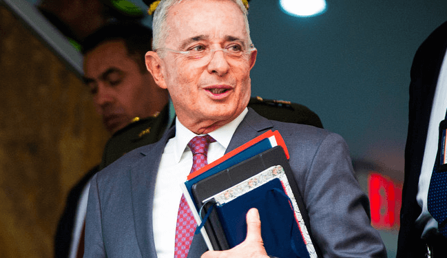 Álvaro Uribe es absuelto de todos los delitos