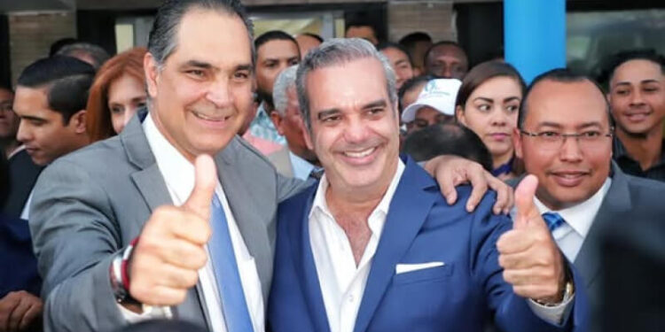 Juristas creen Abinader podría tener responsabilidad caso Senasa