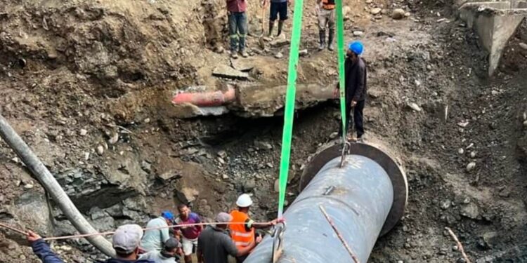 Coraasan e INAPA avanzan en solución de avería tubo que abastece de agua a Santiago y Moca