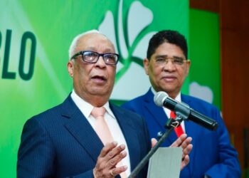 Llama al Gobierno dejar de vender proyecciones como resultados