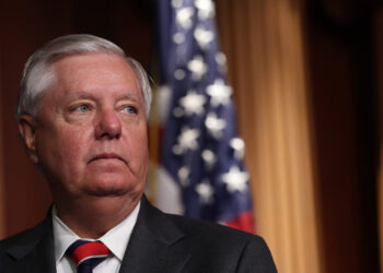 ¡Un apologista de la muerte! Lindsey Graham pidió uso armas nucleares contra Gaza, llamó a destruir Irán y celebró muertes de rusos