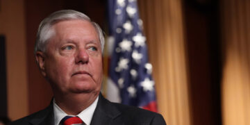 ¡Un apologista de la muerte! Lindsey Graham pidió uso armas nucleares contra Gaza, llamó a destruir Irán y celebró muertes de rusos