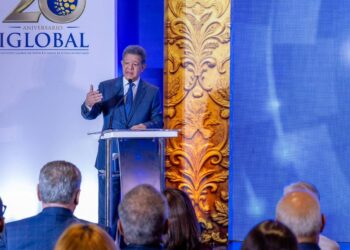 Leonel Fernández destaca aporte del IGLOBAL 