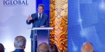 Leonel Fernández destaca aporte del IGLOBAL 