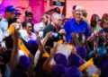 Gonzalo recorre localidades de San Cristóbal; plantea que “gobernar es resolver”