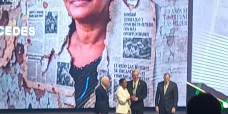 BHD celebra décima primera edición del Premio «Mujeres que Cambian el Mundo»