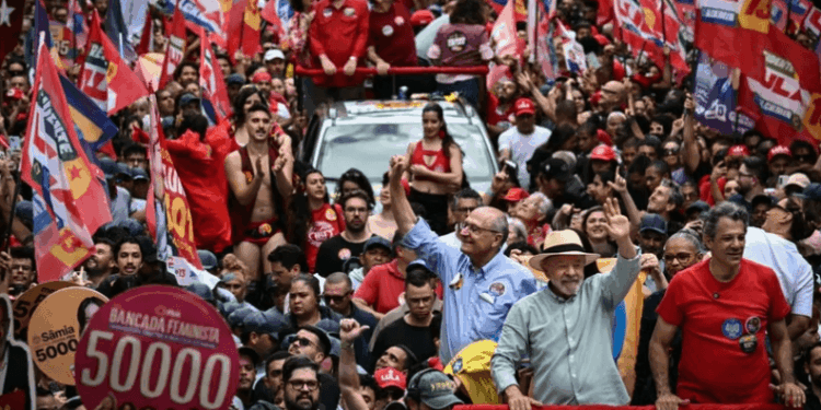 Brasil | Izquierda y derecha se enfrentan en elecciones presidenciales