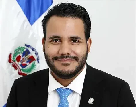 El diputado Rogelio Genao renuncia al PRSC